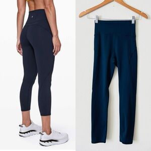 Lululemon SIZE 2 In Movement Crop 23” - True Navy